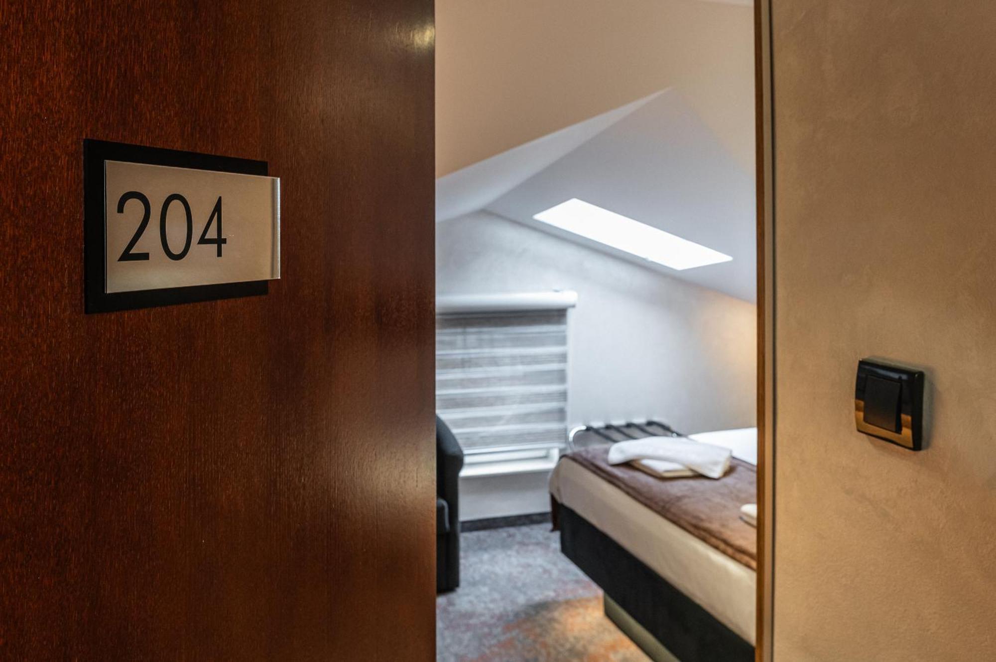Hotel Astral Sabac Room photo